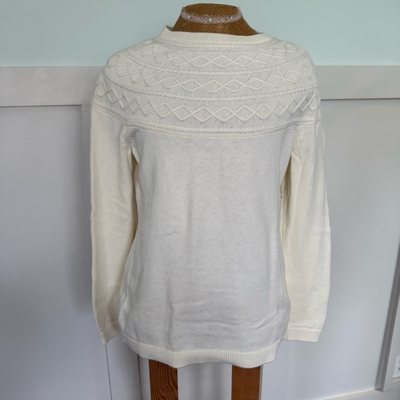 Talbots Sweater Womens  Cream Long Sleeve Cotton Cable Knit size Medium Petite - Picture 2 of 8